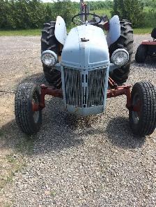 ford 8n gas tractor