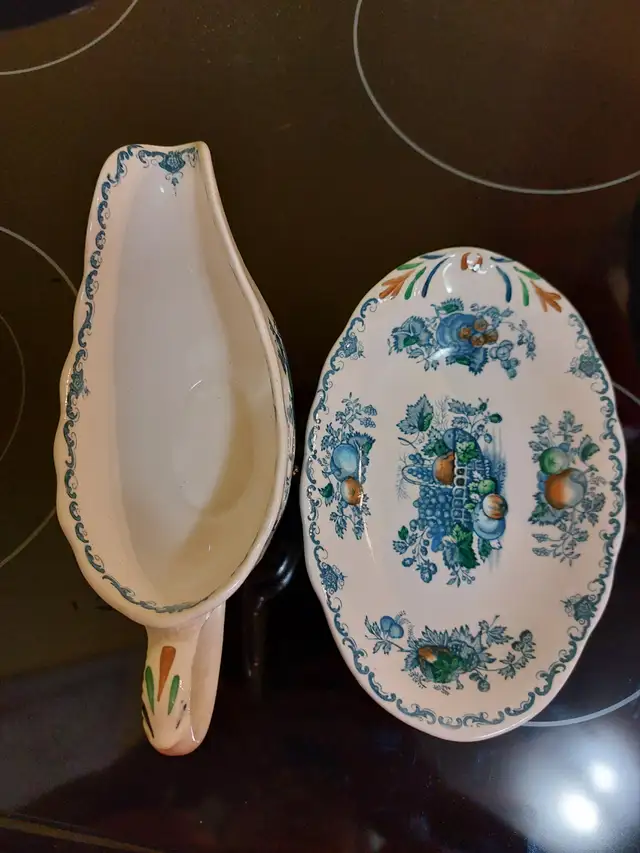 Vintage Mason's Gravy Boat - Photo 3