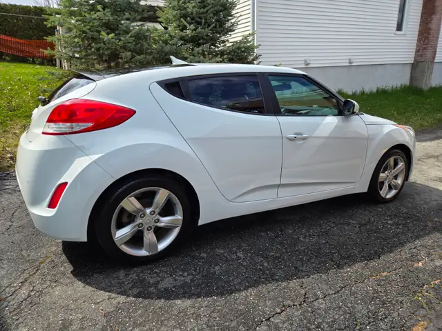 Hyundai Veloster 2013  6 Vitesses Manuel - Photo 3