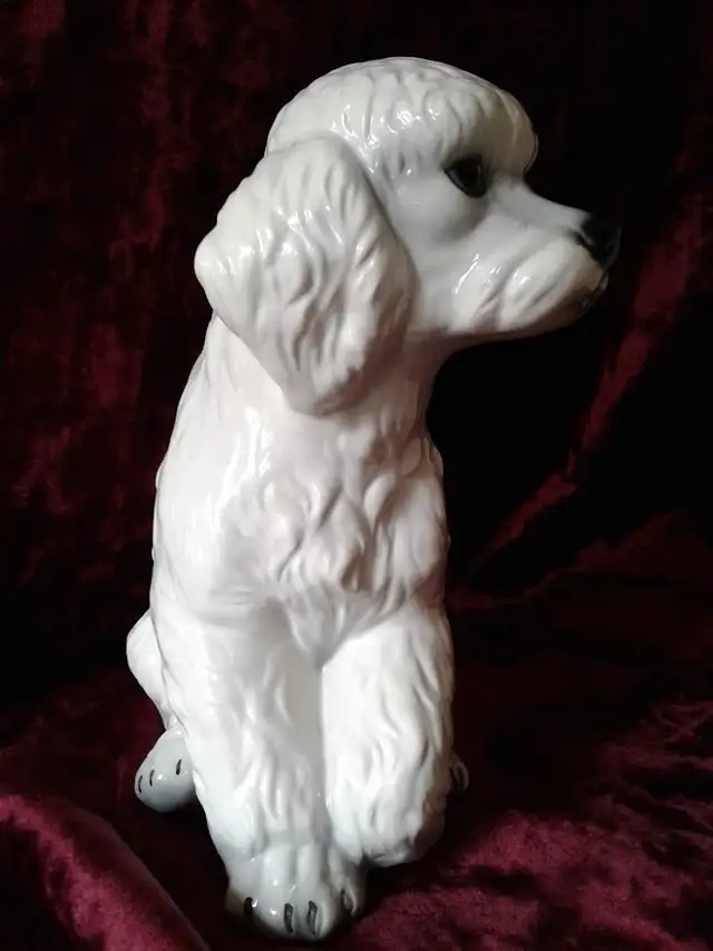 PETIT CANICHE DE PORCELAINE - Photo 7