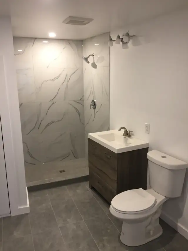6 1/2, 2501 d'Orléans, Hochelaga, métro Pie-IX ou Joliette - Photo 3