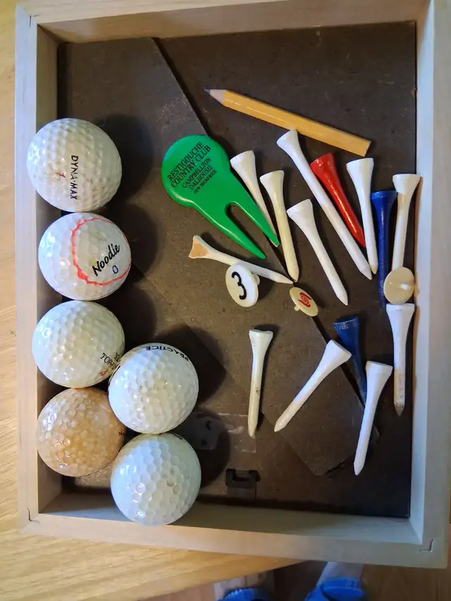 GOLF CLUBS   BAG, BALLS, AND TEES FOR FIRST TIME GOLFER - Photo 5