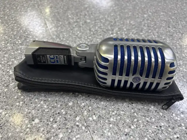 Shure Super 55 Super Cardioid Dynamic Microphone - Photo 2