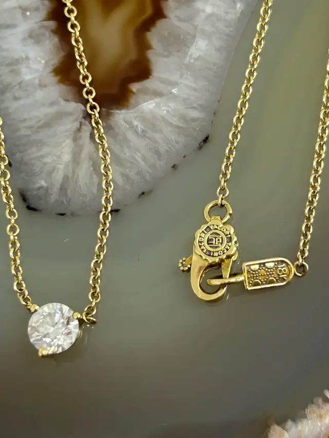 .50 CT Solitaire pendant 18k chain - Photo 2