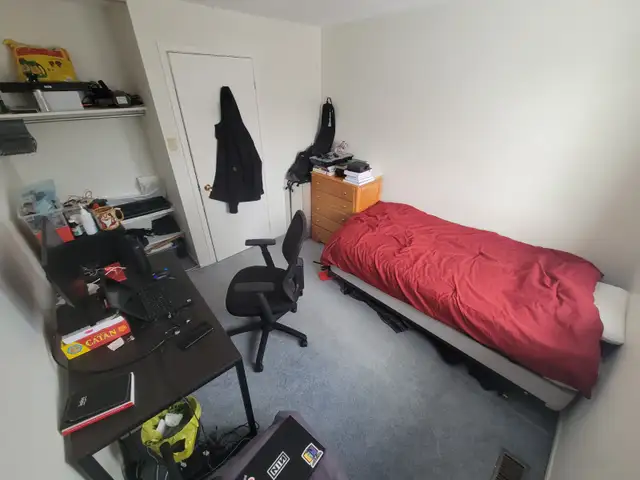 Shared Home, One Bedroom for Rent, Central, Parking! For Jul 1st - Photo 6