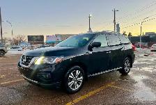 2018 Nissan Pathfinder SV 4WD 7 Seater remote start 2 set tire - Photo 2