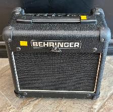 Bahringer Vintager ac108 Mini Guitar Amp