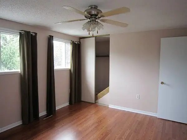 3 Bed, 1.5 Bath House in Letitia Heights - Photo 8