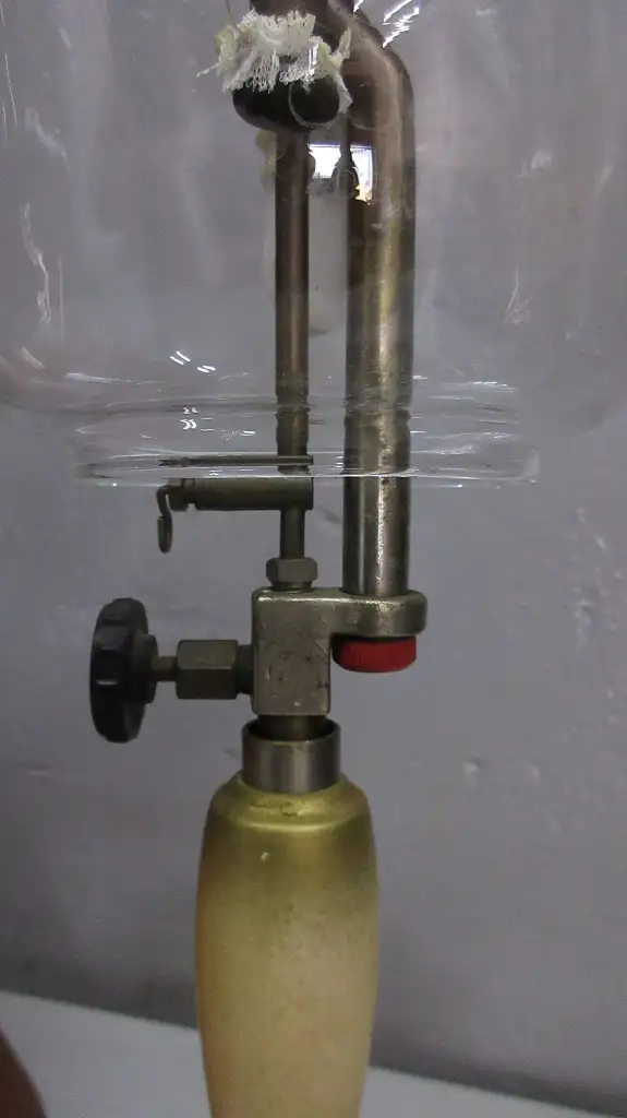 Canadian Coleman 159 Lamp With 355 & Shade - $300 - Photo 6