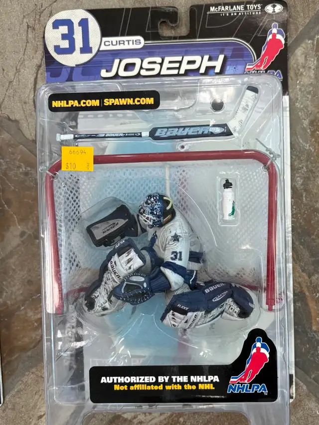 NEW Assorted McFarlane Toys Hockey Figurine(s) x6 Available - Photo 4