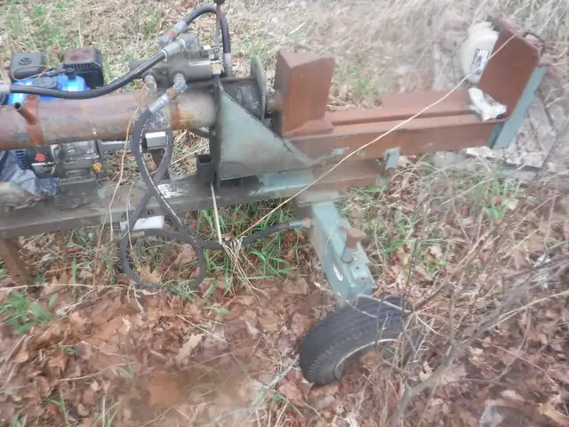 Wood splitter - Photo 2