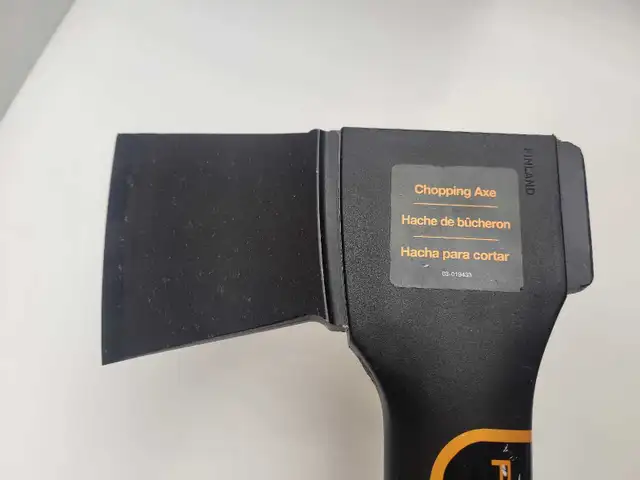 Fiskars Chopping Axe - Photo 3