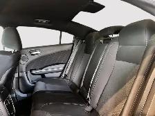 2016 Dodge Charger R/T Scat Pack Only 66,000 km's! No accidents! - Photo 4