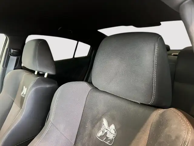 2016 Dodge Charger R/T Scat Pack Only 66,000 km's! No accidents! - Photo 14