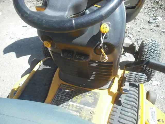 TRACTEUR À GAZON - Photo 7