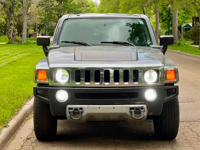 2008 Hummer H3 SUV 3.7L 4wd Clean low km w/ Carplay/andriodauto - Photo 4