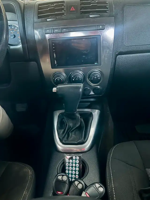 2008 Hummer H3 SUV 3.7L 4wd Clean low km w/ Carplay/andriodauto - Photo 8