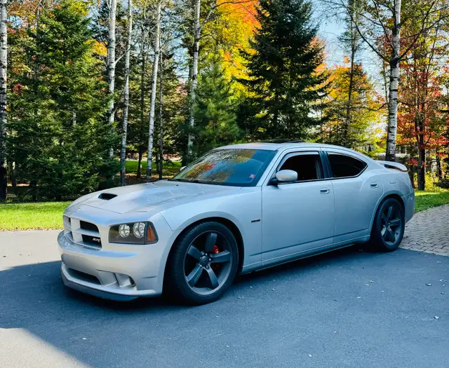 2006 Dodge Charger SRT8 in rare bright silver - Photo 5