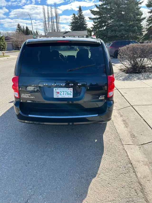 2017 Dodge Caravan GT - Photo 4