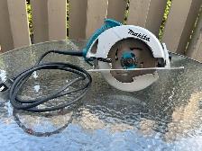 Scie ronde Makita 7-1/4'
