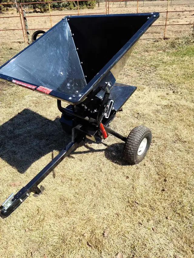 Brand New Heavy Duty Spreader - Photo 3
