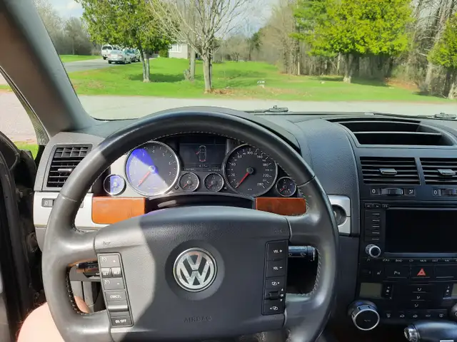 2008 Volkswagen Touareg - 3.6L V6 - Photo 3