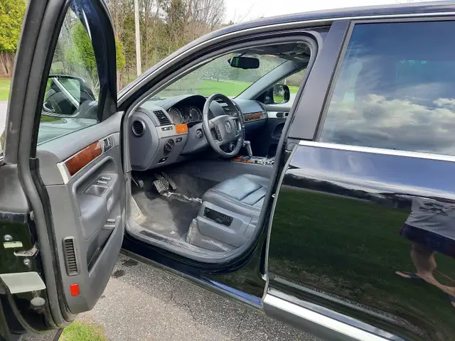 2008 Volkswagen Touareg - 3.6L V6 - Photo 5