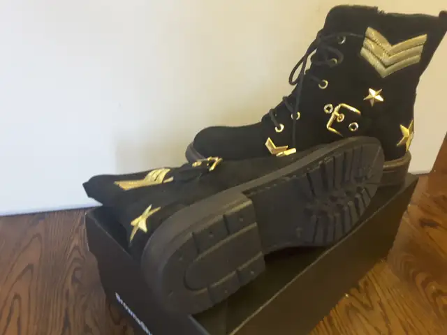Brand new Women leather boots Size 9.5 - Photo 5