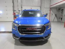2024 GMC Terrain AWD - Photo 3