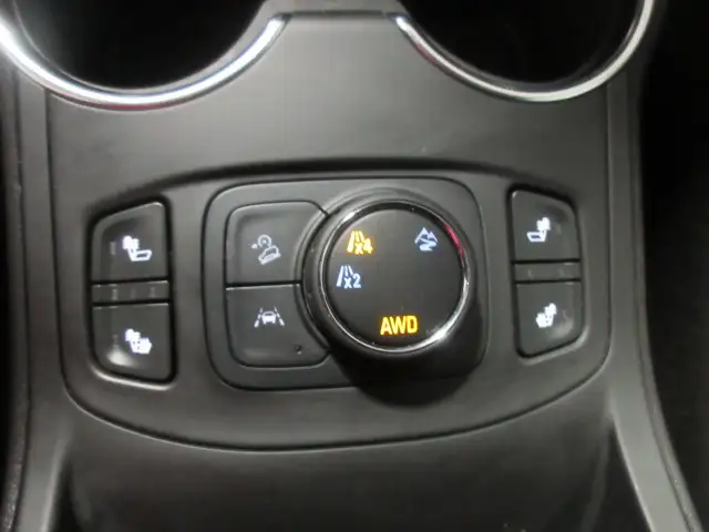 2024 GMC Terrain AWD - Photo 15