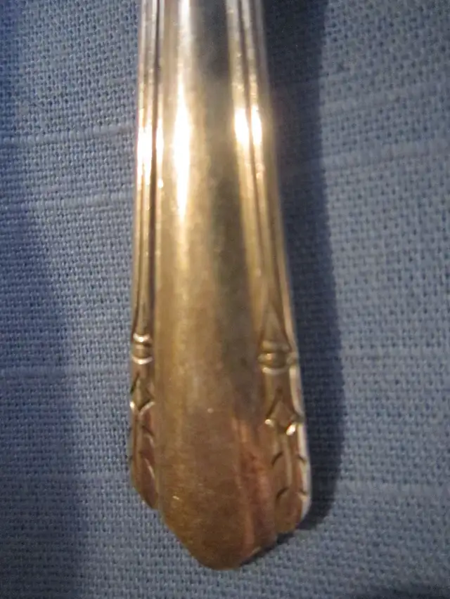 #67-79A  MALIBU silverware set for 12
