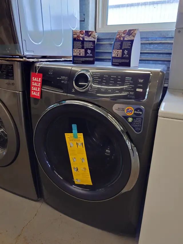 Electrolux '27' Titanium Front Load Washer on Sale‼️ - Photo 2