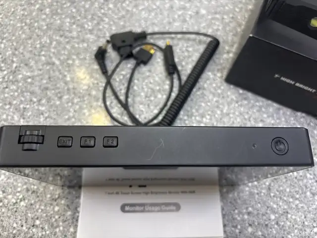 Desview R7 Plus 8" 4K Monitor Boxed - Photo 4