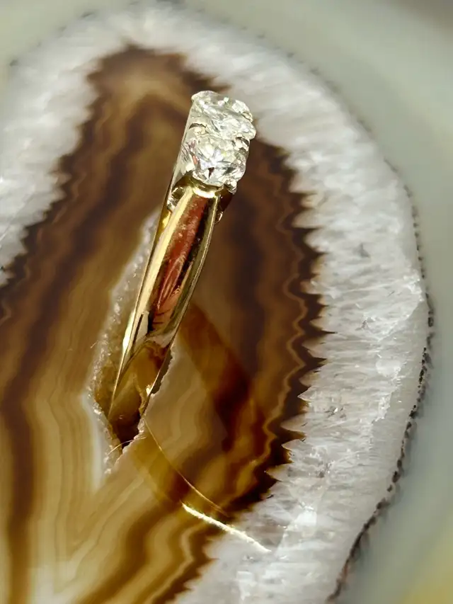 Vintage Trilogy W/G Diamond Ring - Photo 7