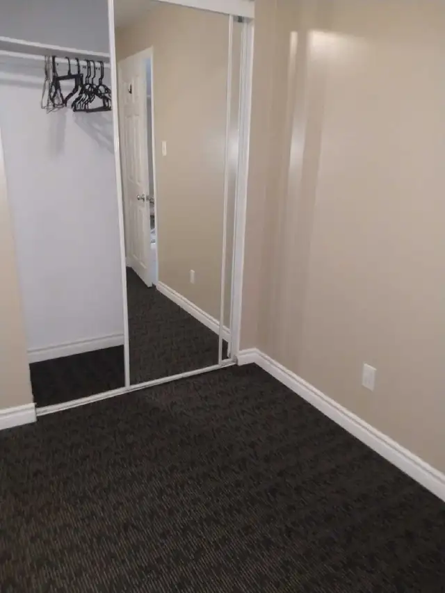 2 bedroom apt. Markham (McCowan/14th Ave) - Photo 3