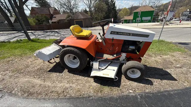 Allis Chalmers 312 Garden Tractor