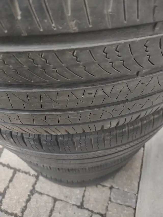 4 pneus été Pirelli Scorpion Zero 275-45R21 très bon état