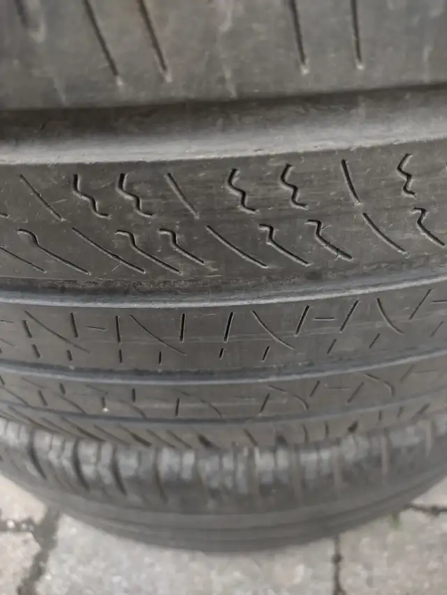 4 pneus été Pirelli Scorpion Zero 275-45R21 très bon état - Photo 4