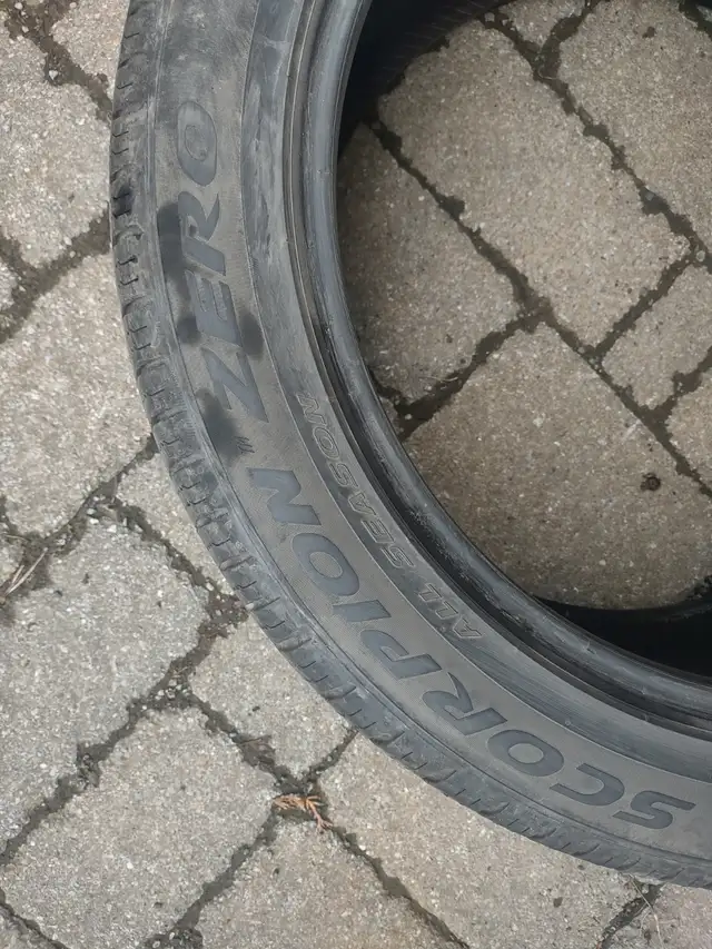 4 pneus été Pirelli Scorpion Zero 275-45R21 très bon état - Photo 7