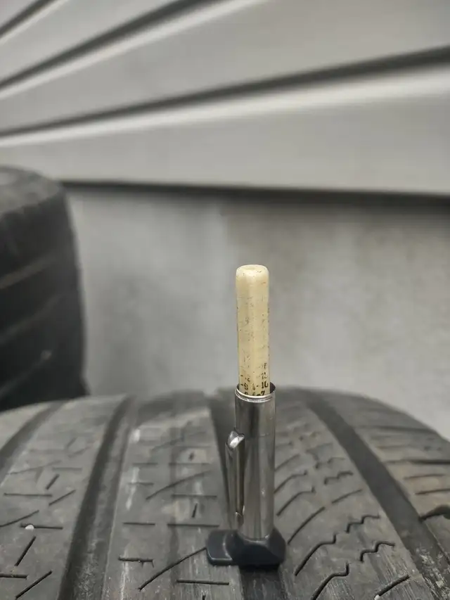 4 pneus été Pirelli Scorpion Zero 275-45R21 très bon état - Photo 8