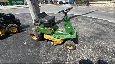 JOHN DEERE R70 RIDING LAWN MOWER