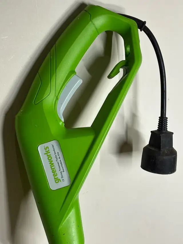 Greenworks 15" Electric String Trimmer 5.5A Lawn Tool - Photo 3