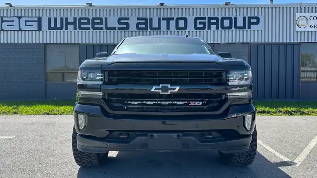 2017 Chevrolet Silverado 1500 LTZ Z71 - Photo 2