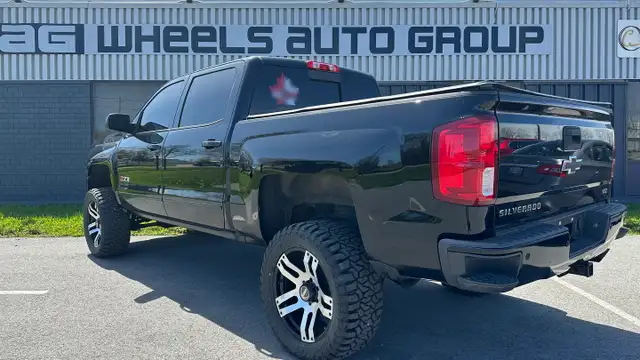 2017 Chevrolet Silverado 1500 LTZ Z71 - Photo 6