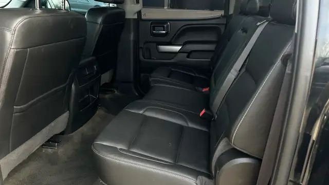 2017 Chevrolet Silverado 1500 LTZ Z71 - Photo 8