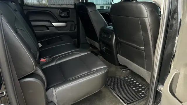 2017 Chevrolet Silverado 1500 LTZ Z71 - Photo 10