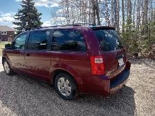 2009 Dodge Grand Caravan - Photo 2