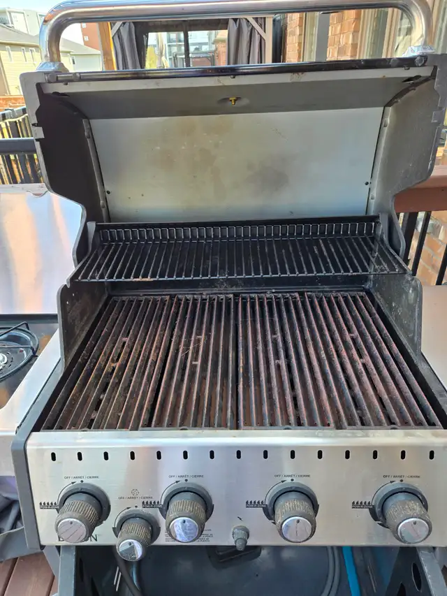 Moving sale