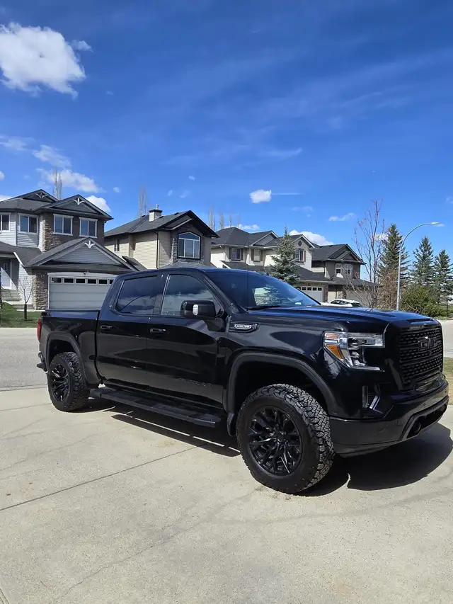 2021 GMC Sierra 1500 SLE- $41,900 (Private Sale, no GST) - Photo 2