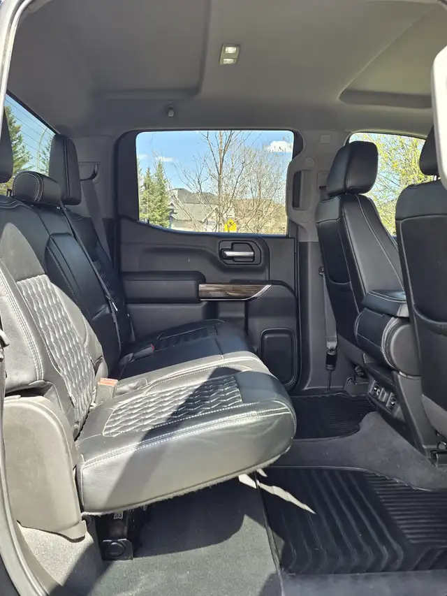 2021 GMC Sierra 1500 SLE- $41,900 (Private Sale, no GST) - Photo 7